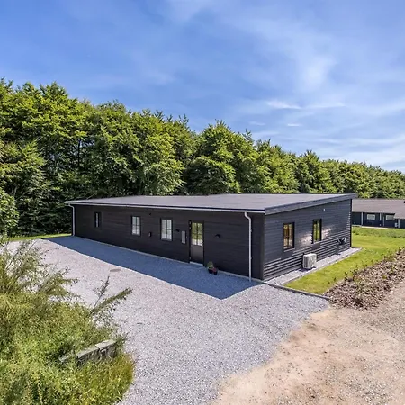 Evdokija - 30km From The Sea By Interhome Hébergement de vacances